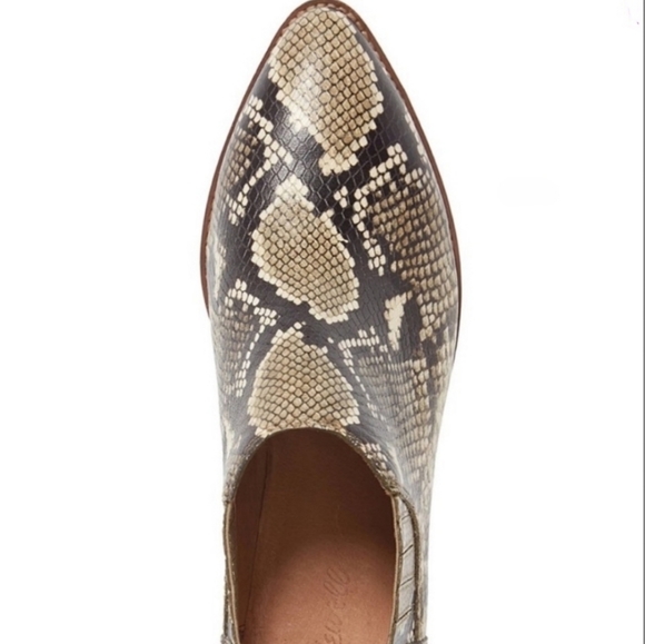 💥Madewell Low Chelsea Boots Snakeskin NEW - Picture 3 of 5